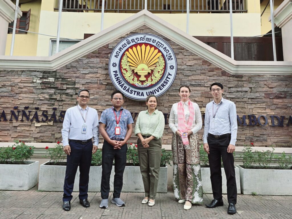 Mobilność dydaktyczna Erasmus+ w&nbsp;Paññāsāstra University of Cambodia